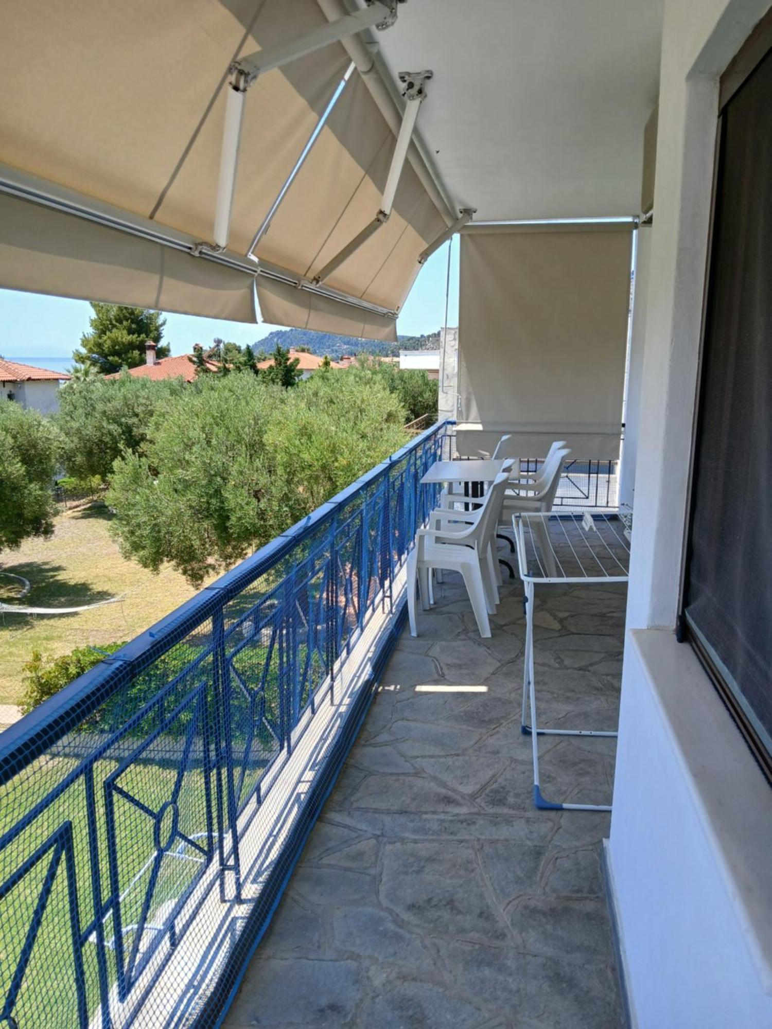 Petradaki Apartments Мола Калива Стая снимка