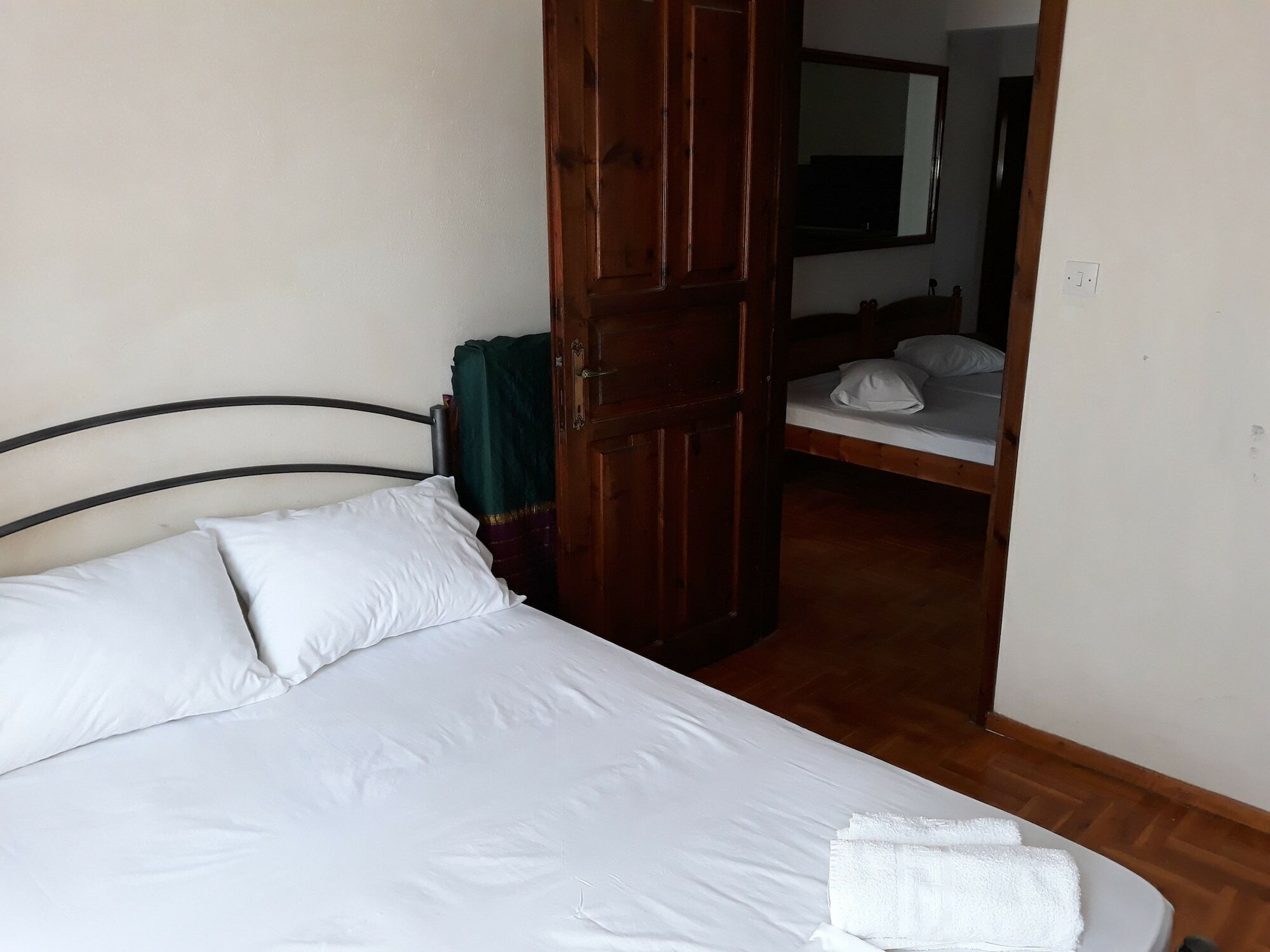 Petradaki Apartments Мола Калива Екстериор снимка